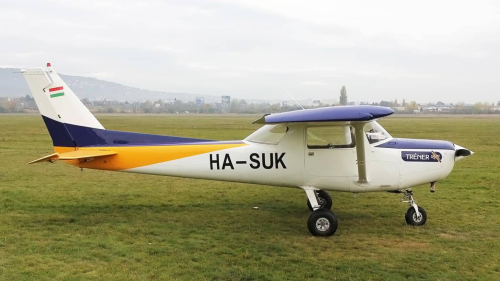 Élményrepülés Tokaj felett Cessna C-152 repülővel 1 utas részére 3