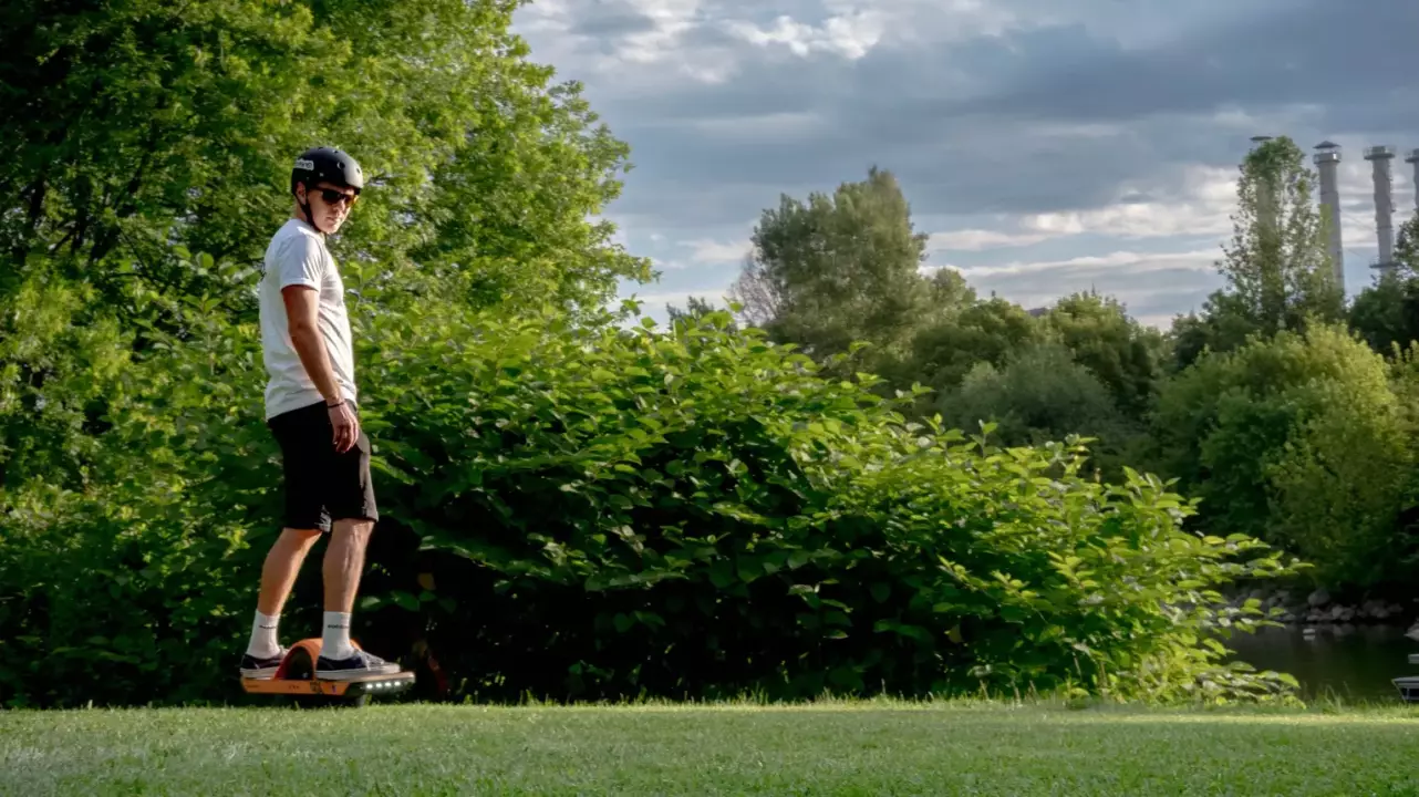 OneWheel kiteljesedés Velencei-tó kerüléssel egy napos túrán fő kép