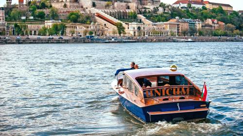 Budapesti városnézés, Vízi Limuzinnal nappal 3