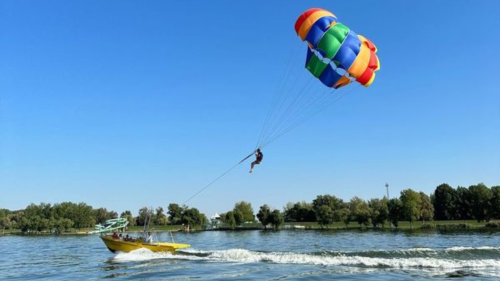 Víziejtőernyőzés a Tisza tavon* 5